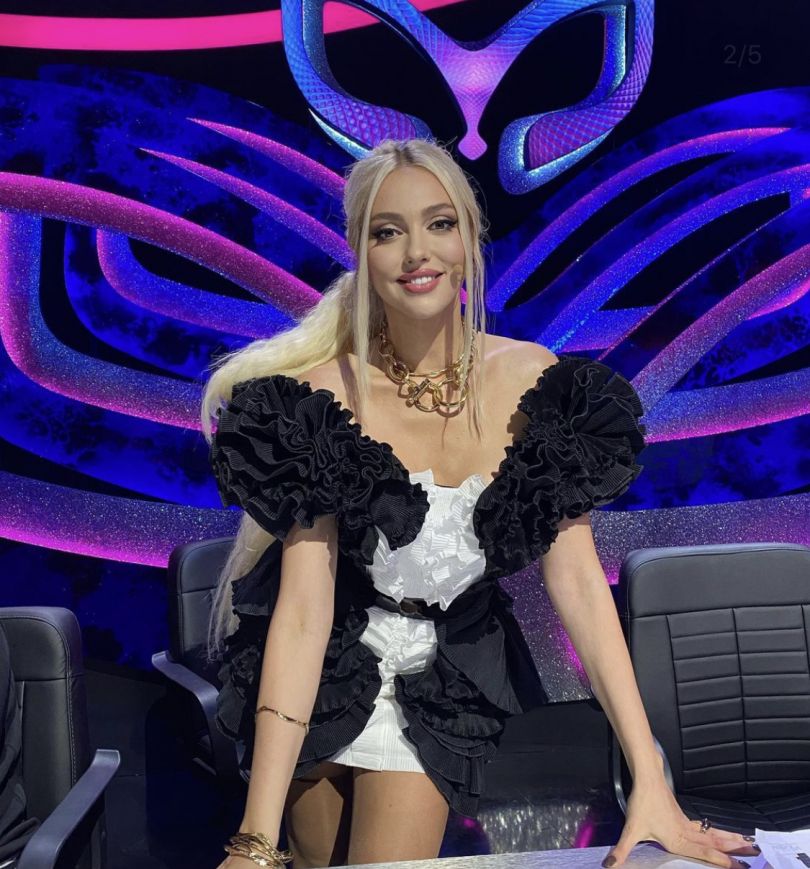 Оля Полякова